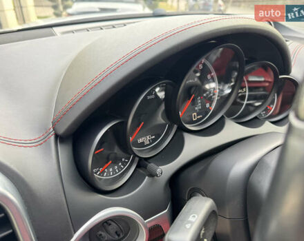 Білий Порше Cayenne, об'ємом двигуна 4.8 л та пробігом 89 тис. км за 28999 $, фото 12 на Automoto.ua