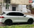 Белый Порше Каен, объемом двигателя 3 л и пробегом 302 тыс. км за 22999 $, фото 4 на Automoto.ua