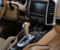 Белый Порше Каен, объемом двигателя 3.6 л и пробегом 150 тыс. км за 20000 $, фото 29 на Automoto.ua