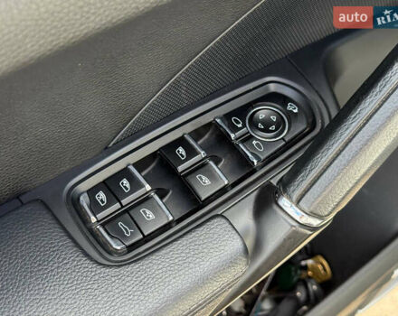 Білий Порше Cayenne, об'ємом двигуна 2.97 л та пробігом 190 тис. км за 24000 $, фото 22 на Automoto.ua