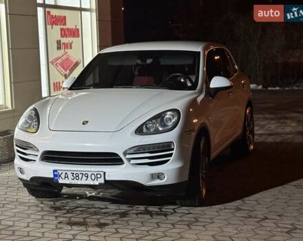 Белый Порше Каен, объемом двигателя 2.97 л и пробегом 308 тыс. км за 20999 $, фото 40 на Automoto.ua