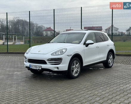 Белый Порше Каен, объемом двигателя 3 л и пробегом 136 тыс. км за 19900 $, фото 18 на Automoto.ua