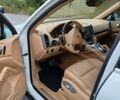 Белый Порше Каен, объемом двигателя 2.97 л и пробегом 167 тыс. км за 21000 $, фото 3 на Automoto.ua