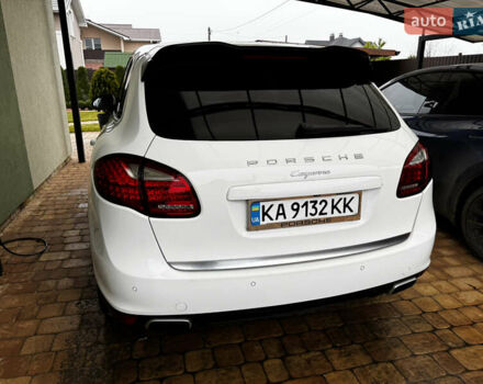 Білий Порше Cayenne, об'ємом двигуна 3.6 л та пробігом 152 тис. км за 23300 $, фото 7 на Automoto.ua