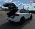 Белый Порше Каен, объемом двигателя 2.97 л и пробегом 190 тыс. км за 25500 $, фото 18 на Automoto.ua