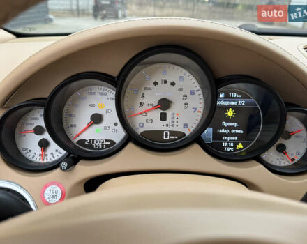 Білий Порше Cayenne, об'ємом двигуна 3.6 л та пробігом 212 тис. км за 20000 $, фото 7 на Automoto.ua