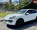 Білий Порше Cayenne, об'ємом двигуна 3 л та пробігом 176 тис. км за 21800 $, фото 1 на Automoto.ua