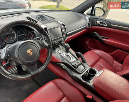 Білий Порше Cayenne, об'ємом двигуна 4.8 л та пробігом 89 тис. км за 28999 $, фото 13 на Automoto.ua