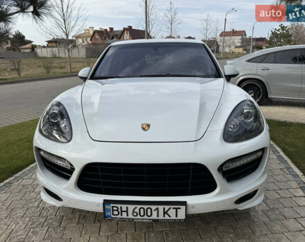 Білий Порше Cayenne, об'ємом двигуна 4.8 л та пробігом 89 тис. км за 28999 $, фото 2 на Automoto.ua