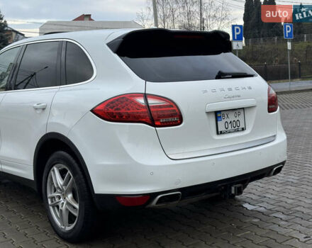 Белый Порше Каен, объемом двигателя 3 л и пробегом 136 тыс. км за 19900 $, фото 21 на Automoto.ua