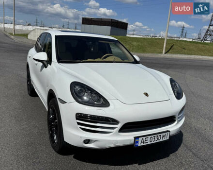 Порше Cayenne 2013 у Дніпро (Дніпропетровську) на Automoto.ua Білий Порше Cayenne, об'ємом двигуна 3 л та пробігом 176 тис. км за 21800 $, фото 1 на Automoto.ua