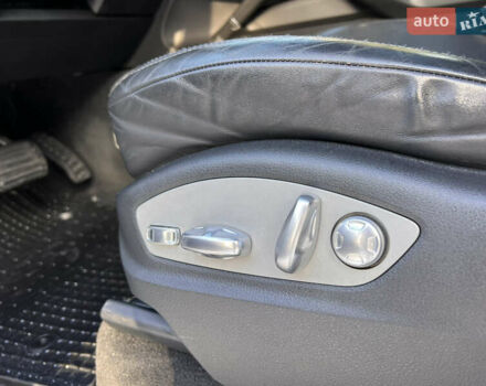 Білий Порше Cayenne, об'ємом двигуна 3 л та пробігом 240 тис. км за 20999 $, фото 48 на Automoto.ua