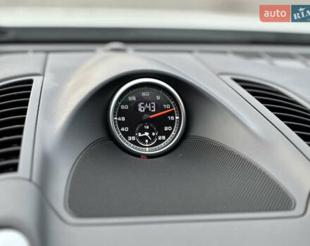 Білий Порше Cayenne, об'ємом двигуна 4.8 л та пробігом 81 тис. км за 20900 $, фото 15 на Automoto.ua