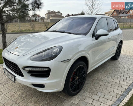 Білий Порше Cayenne, об'ємом двигуна 4.8 л та пробігом 89 тис. км за 28999 $, фото 1 на Automoto.ua