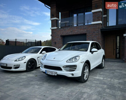 Порше Cayenne 2013 у Івано-Франківську на Automoto.ua Білий Порше Cayenne, об'ємом двигуна 2.97 л та пробігом 131 тис. км за 27000 $, фото 1 на Automoto.ua