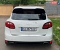 Белый Порше Каен, объемом двигателя 2.97 л и пробегом 308 тыс. км за 20999 $, фото 9 на Automoto.ua