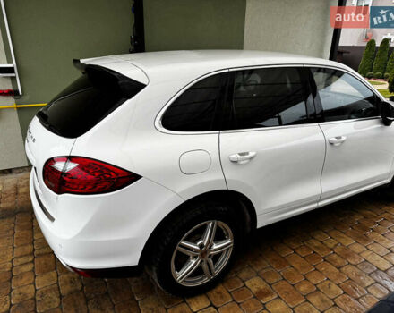 Білий Порше Cayenne, об'ємом двигуна 3.6 л та пробігом 152 тис. км за 23300 $, фото 5 на Automoto.ua