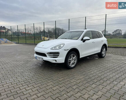 Белый Порше Каен, объемом двигателя 3 л и пробегом 136 тыс. км за 19900 $, фото 17 на Automoto.ua
