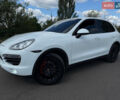 Білий Порше Cayenne, об'ємом двигуна 2.97 л та пробігом 190 тис. км за 24000 $, фото 1 на Automoto.ua