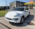 Белый Порше Каен, объемом двигателя 2.97 л и пробегом 334 тыс. км за 17100 $, фото 1 на Automoto.ua