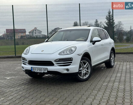 Белый Порше Каен, объемом двигателя 3 л и пробегом 136 тыс. км за 19900 $, фото 4 на Automoto.ua