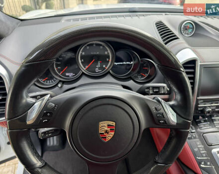 Білий Порше Cayenne, об'ємом двигуна 4.8 л та пробігом 89 тис. км за 28999 $, фото 20 на Automoto.ua