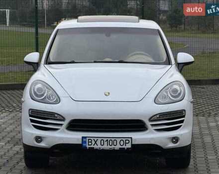 Белый Порше Каен, объемом двигателя 3 л и пробегом 136 тыс. км за 19900 $, фото 10 на Automoto.ua