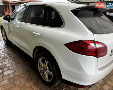 Білий Порше Cayenne, об'ємом двигуна 3.6 л та пробігом 152 тис. км за 23300 $, фото 11 на Automoto.ua