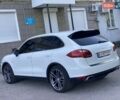 Белый Порше Каен, объемом двигателя 2.97 л и пробегом 308 тыс. км за 20999 $, фото 37 на Automoto.ua