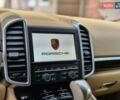 Белый Порше Каен, объемом двигателя 3.6 л и пробегом 150 тыс. км за 20000 $, фото 56 на Automoto.ua