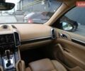 Белый Порше Каен, объемом двигателя 2.97 л и пробегом 150 тыс. км за 26000 $, фото 13 на Automoto.ua
