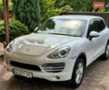 Белый Порше Каен, объемом двигателя 3.6 л и пробегом 150 тыс. км за 20000 $, фото 3 на Automoto.ua