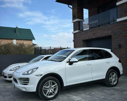Білий Порше Cayenne, об'ємом двигуна 2.97 л та пробігом 135 тис. км за 24999 $, фото 5 на Automoto.ua