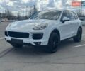 Белый Порше Каен, объемом двигателя 3.6 л и пробегом 150 тыс. км за 21500 $, фото 4 на Automoto.ua