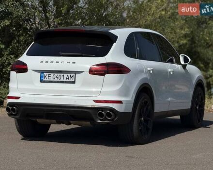 Білий Порше Cayenne, об'ємом двигуна 3.6 л та пробігом 126 тис. км за 31500 $, фото 12 на Automoto.ua