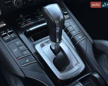Білий Порше Cayenne, об'ємом двигуна 3.6 л та пробігом 126 тис. км за 31500 $, фото 43 на Automoto.ua