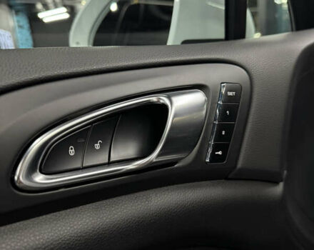 Белый Порше Каен, объемом двигателя 3.6 л и пробегом 130 тыс. км за 27500 $, фото 39 на Automoto.ua