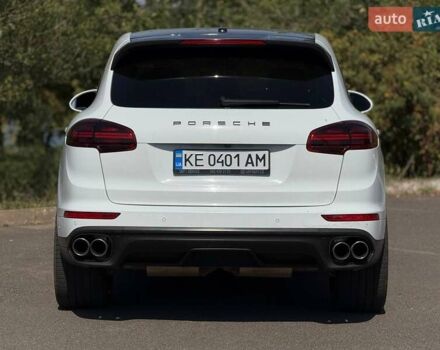 Білий Порше Cayenne, об'ємом двигуна 3.6 л та пробігом 126 тис. км за 31500 $, фото 14 на Automoto.ua