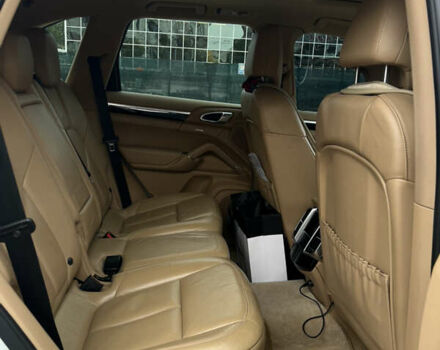 Білий Порше Cayenne, об'ємом двигуна 3.6 л та пробігом 96 тис. км за 22900 $, фото 7 на Automoto.ua