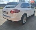 Белый Порше Каен, объемом двигателя 2.97 л и пробегом 194 тыс. км за 31700 $, фото 19 на Automoto.ua