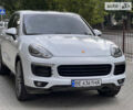 Білий Порше Cayenne, об'ємом двигуна 2.97 л та пробігом 145 тис. км за 37500 $, фото 3 на Automoto.ua