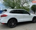 Білий Порше Cayenne, об'ємом двигуна 3 л та пробігом 192 тис. км за 23999 $, фото 22 на Automoto.ua