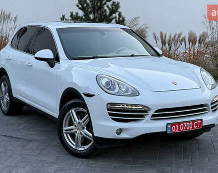 Белый Порше Каен, объемом двигателя 3 л и пробегом 187 тыс. км за 22400 $, фото 1 на Automoto.ua