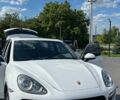 Белый Порше Каен, объемом двигателя 3 л и пробегом 143 тыс. км за 21999 $, фото 1 на Automoto.ua