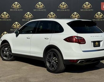 Белый Порше Каен, объемом двигателя 3 л и пробегом 238 тыс. км за 24500 $, фото 3 на Automoto.ua