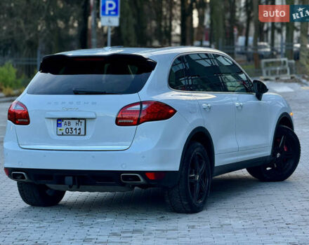 Белый Порше Каен, объемом двигателя 3.6 л и пробегом 190 тыс. км за 23500 $, фото 33 на Automoto.ua