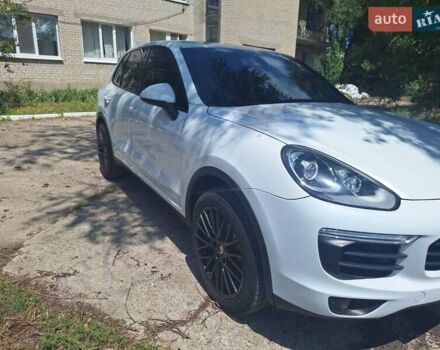 Белый Порше Каен, объемом двигателя 3.6 л и пробегом 150 тыс. км за 25500 $, фото 16 на Automoto.ua