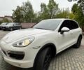 Білий Порше Cayenne, об'ємом двигуна 3 л та пробігом 190 тис. км за 29500 $, фото 1 на Automoto.ua