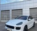 Белый Порше Каен, объемом двигателя 2.97 л и пробегом 290 тыс. км за 29900 $, фото 1 на Automoto.ua