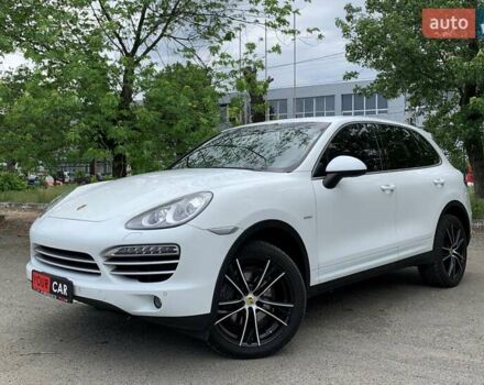 Білий Порше Cayenne, об'ємом двигуна 3 л та пробігом 192 тис. км за 23999 $, фото 4 на Automoto.ua